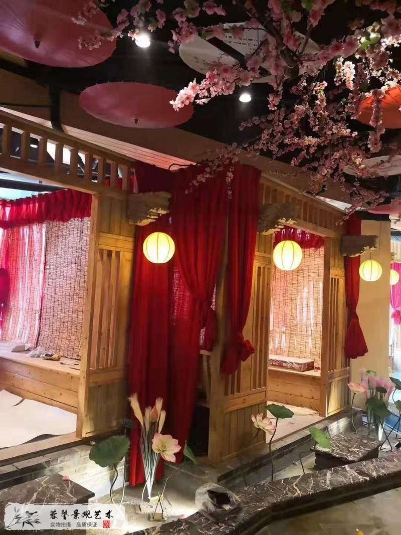餐厅仿真桃花树