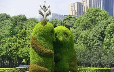 绿色雕塑制作