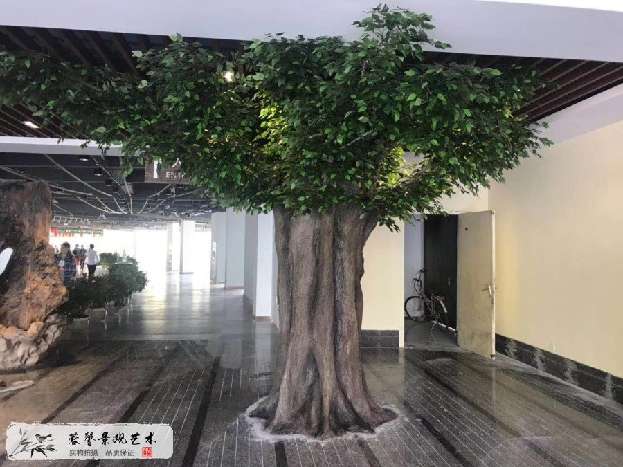 仿真水泥包柱子榕树
