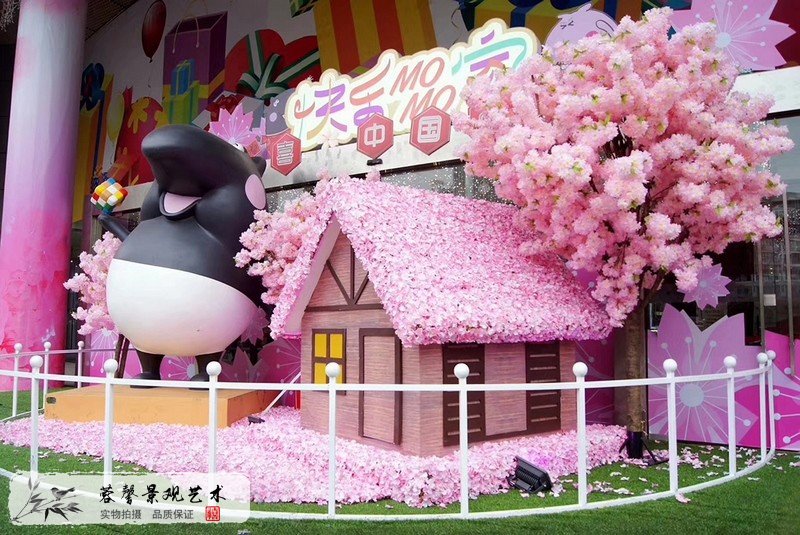世豪广场樱花树