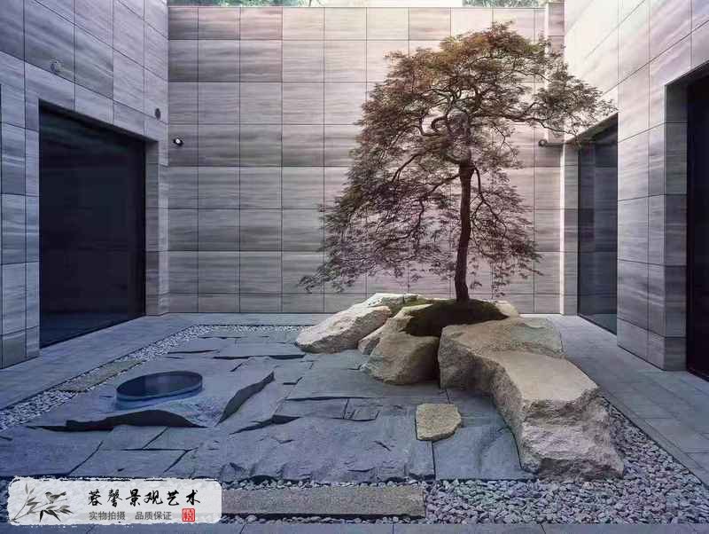 办公楼仿真松树
